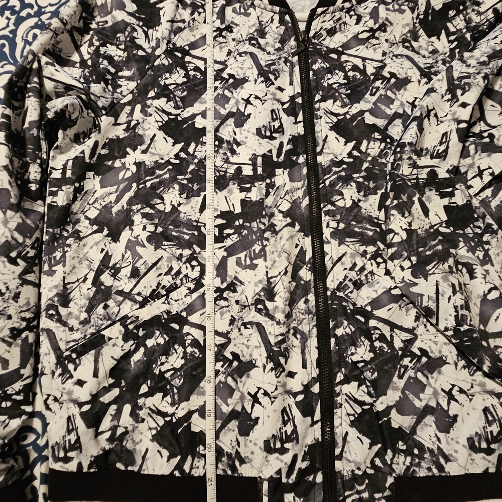 Steve Madden Black and White Bomber Jacket - Picture 2 of 3